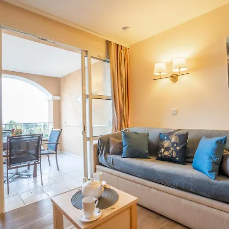 Apartment Le Village - E1215 By Interhome Apartament Saint-Raphaël